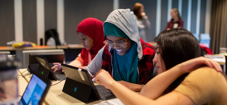 Microsoft Coding Workshop with Ingraham, Truman, and Chief Sealth International High Schools Microsoft Coding Workshop with Ingraham, Truman, and Chief Sealth International High Schools